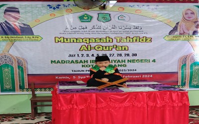 Andrea Giovanno Peserta Termuda Lomba Tahfiz Al-Quran dan MTQ MIN 4 Kota Padang